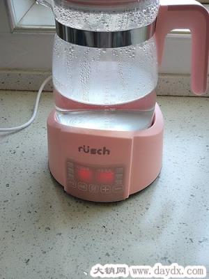 鲁茜恒温调奶器怎么样好不好用，电热水器真实使用评测(价格99元)