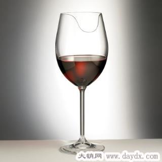 人体工学设计葡萄酒杯