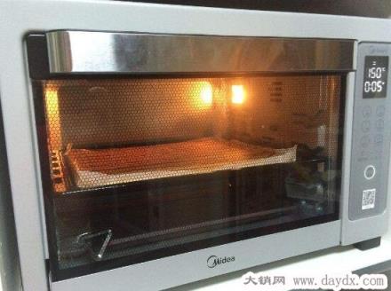 烤箱怎么预热，3步操作轻松简单(完美避免食物味道变差的问题)