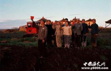 知识青年：新中国第一代有文化的新型农民