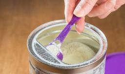 奶粉不放冰箱保存可以吗 奶粉为什么不能放冰箱保存