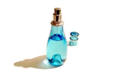 3步教你鉴别高品质香水，辨识度高的香水