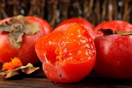 火葫芦柿子和火晶柿子是一个品种吗