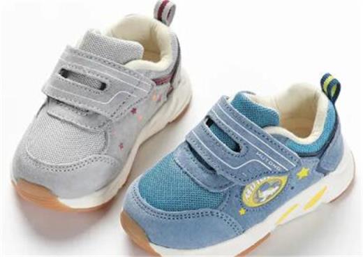 婴儿机能鞋是什么