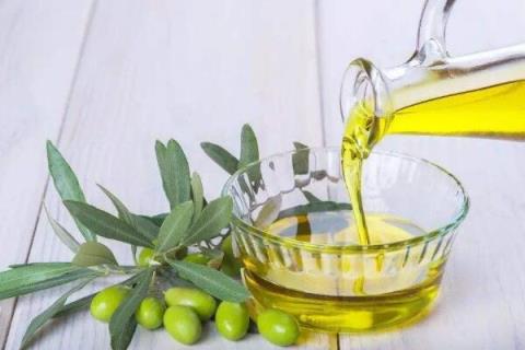 怎样使用橄榄油美容