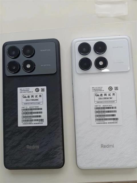 Redmi K70/Pro真机提前曝光：超窄边直屏、微曲背壳